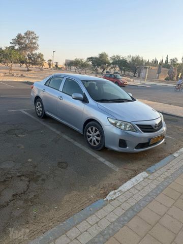 מודעת רכב טויוטה קורולה