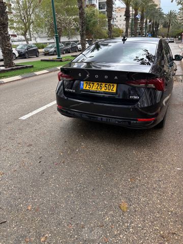סקודה אוקטביה