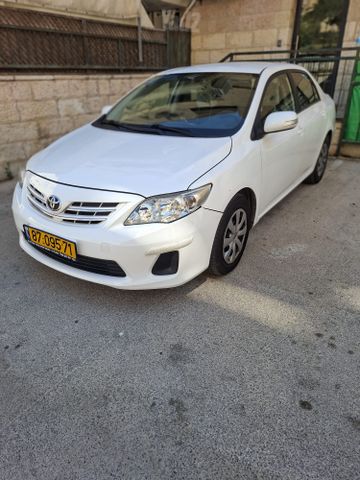 טויוטה קורולה
