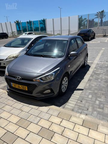 יונדאי i20