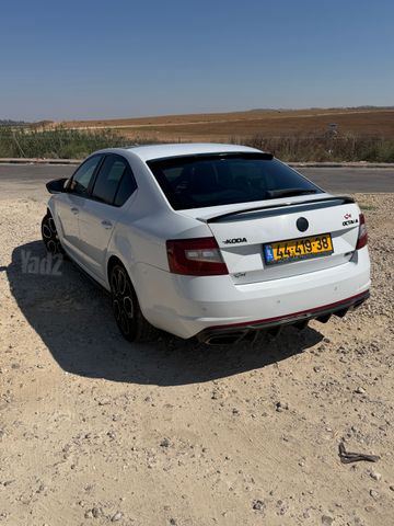 סקודה אוקטביה