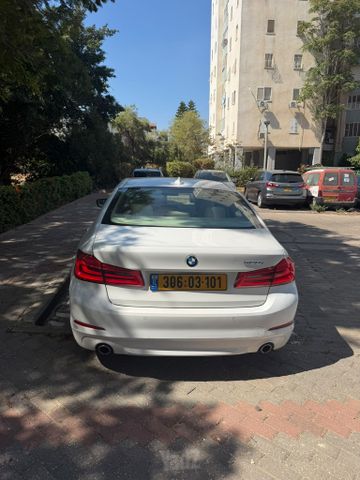 סדרה 5 S 520i אוט׳ 2.0 (184 כ״ס)