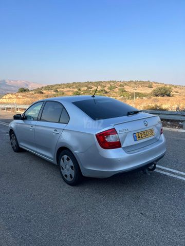 סקודה ראפיד