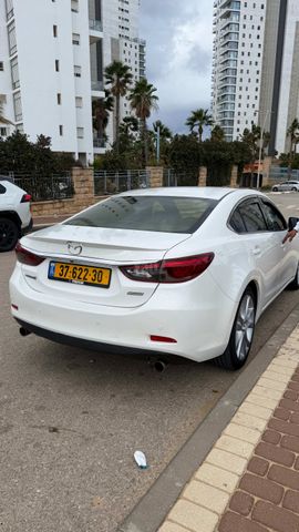 מאזדה 6