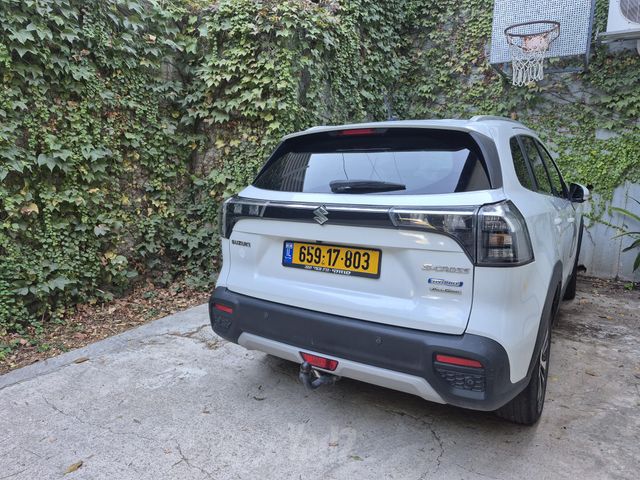 סוזוקי S-Cross
