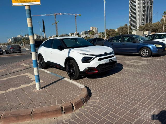 סיטרואן C4