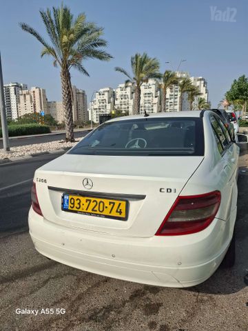 מרצדס-בנץ C-class