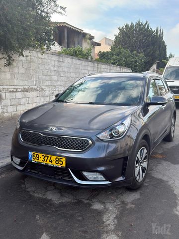 קיה נירו