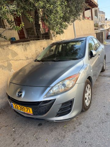 מאזדה 3