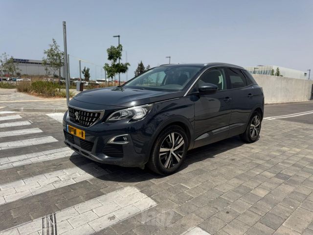 פיג'ו 3008