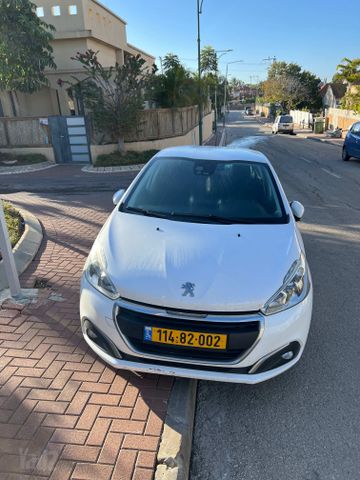 מודעת רכב פיג'ו 208