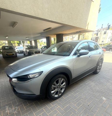 מאזדה CX-30