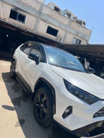 טויוטה RAV4