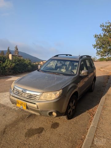 סובארו פורסטר