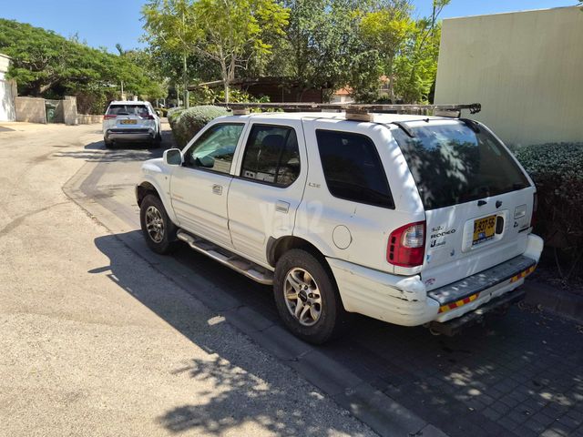 רודאו LSE אוט׳ 3.2 (205 כ״ס)