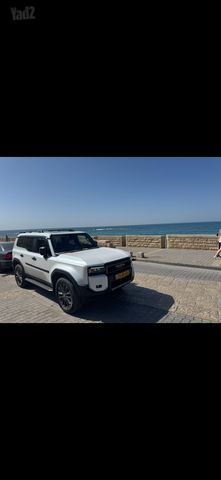 מודעת רכב טויוטה לנד קרוזר