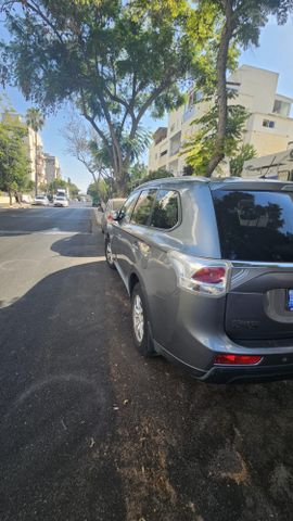 מודעת רכב מיצובישי אאוטלנדר