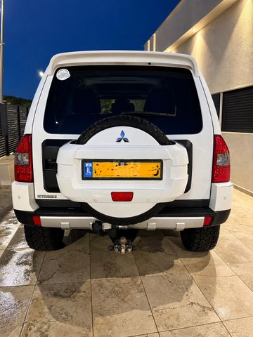 פג'רו Dakar אוט׳ דיזל 5 מק 3 דל 3.2 (200 כ״ס)