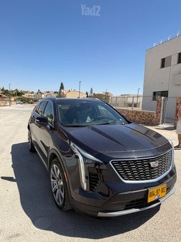 קאדילק XT4