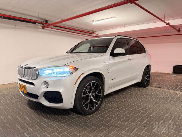 X5 Exclusive 40e פלאג-אין אוט׳ 2.0 (313 כ״ס)