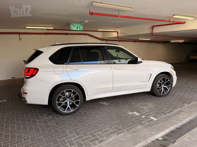 ב מ וו X5