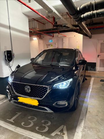 מודעת רכב אם ג'י EHS PHEV
