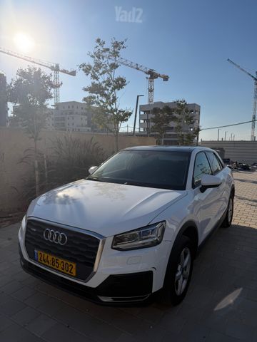 אאודי Q2