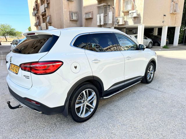 אם ג'י EHS PHEV