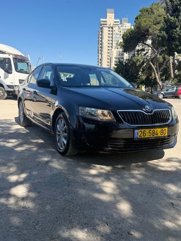 סקודה אוקטביה