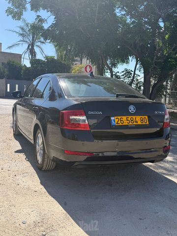 סקודה אוקטביה
