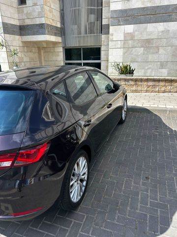 סיאט לאון