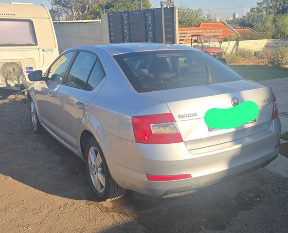 סקודה אוקטביה