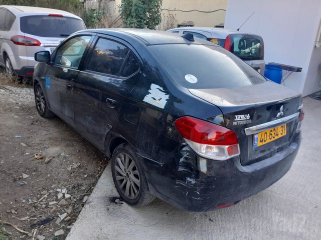 מיצובישי אטראז'