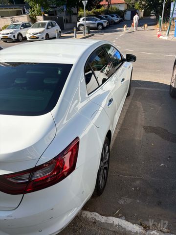רנו מגאן