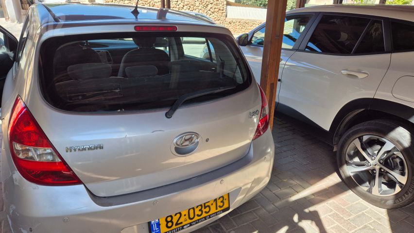 יונדאי i20