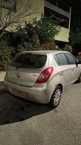 מודעת רכב יונדאי i20