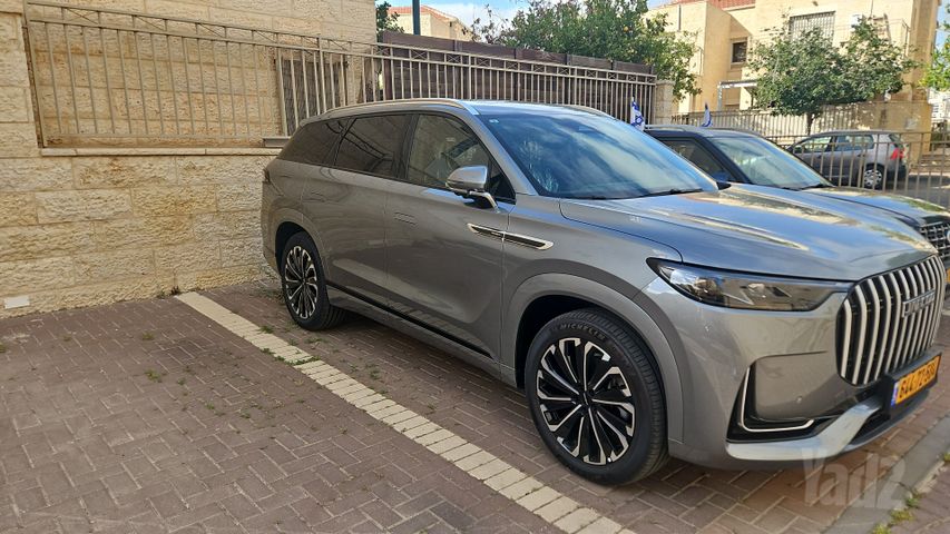 מודעת רכב ג'אקו J8