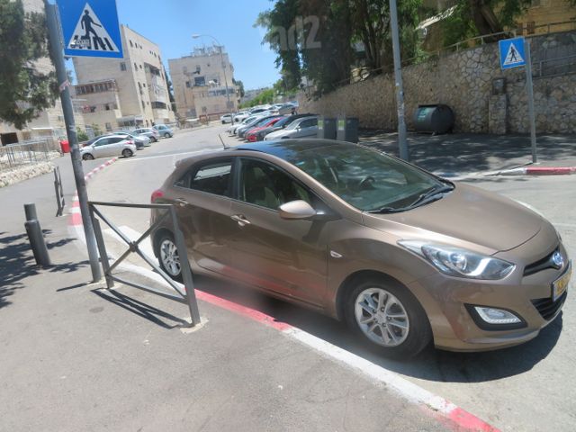 מודעת רכב יונדאי i30