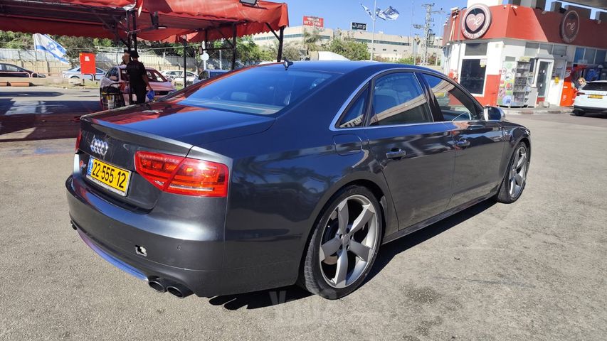 אאודי S8