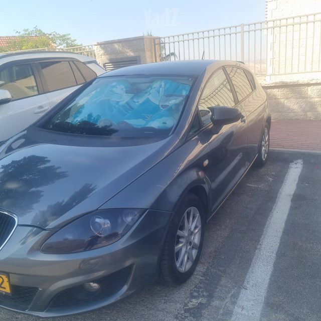 סיאט לאון