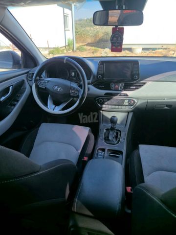 יונדאי i30
