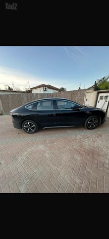 מודעת רכב אי.וי איזי Limo