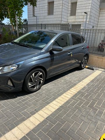 מודעת רכב יונדאי i20