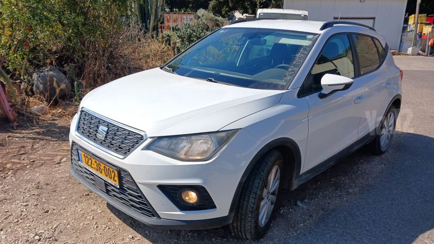 מודעת רכב סיאט ארונה