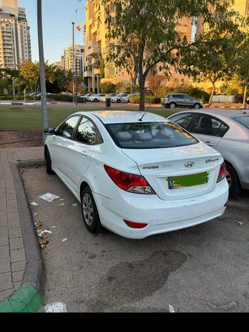 מודעת רכב יונדאי אקסנט i25