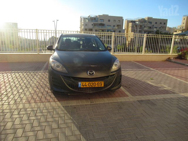 מאזדה 3