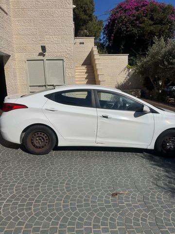יונדאי I35