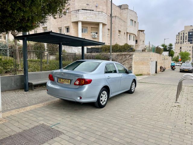 מודעת רכב טויוטה קורולה