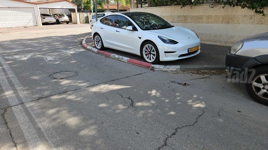 טסלה מודל 3