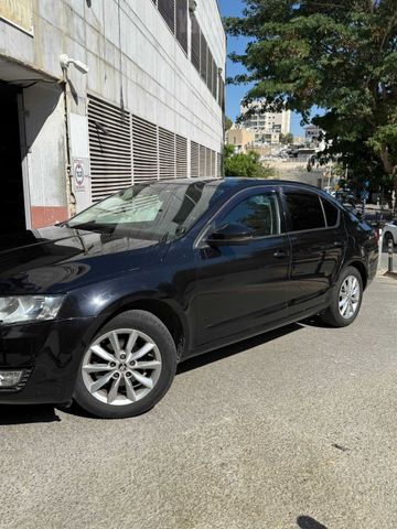 סקודה אוקטביה